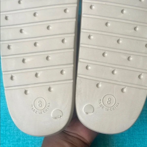 GAP Beige Flats & Loafers - Picture 4 of 7